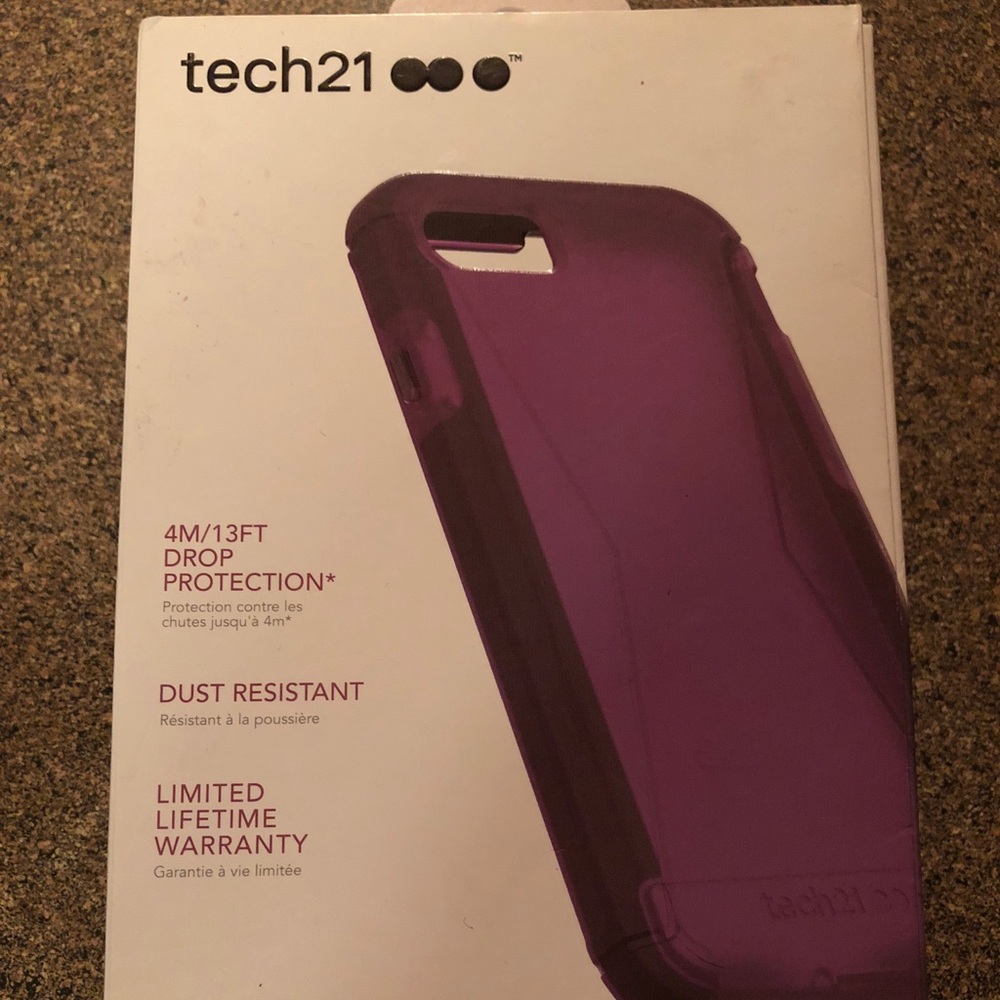 Tech 21 IPhone 7 case